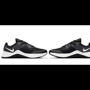 Women’s NIKE MC Training Shoe Size 9